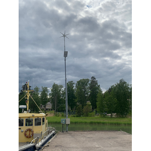 Sanpek Aurinkokenno/ Tuuligeneraattori LED-SPAT-20W